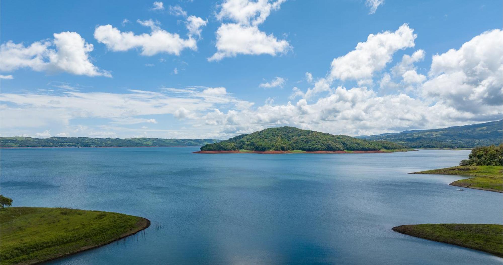 Tinajas Arenal Lakefront Lodge Nuevo Arenal Exterior foto